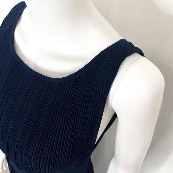 Misha Collection Larissa Pantsuit Deep V-Back Sleeveless Pleated Jumpsuit Size 6 - Picture 6 of 16